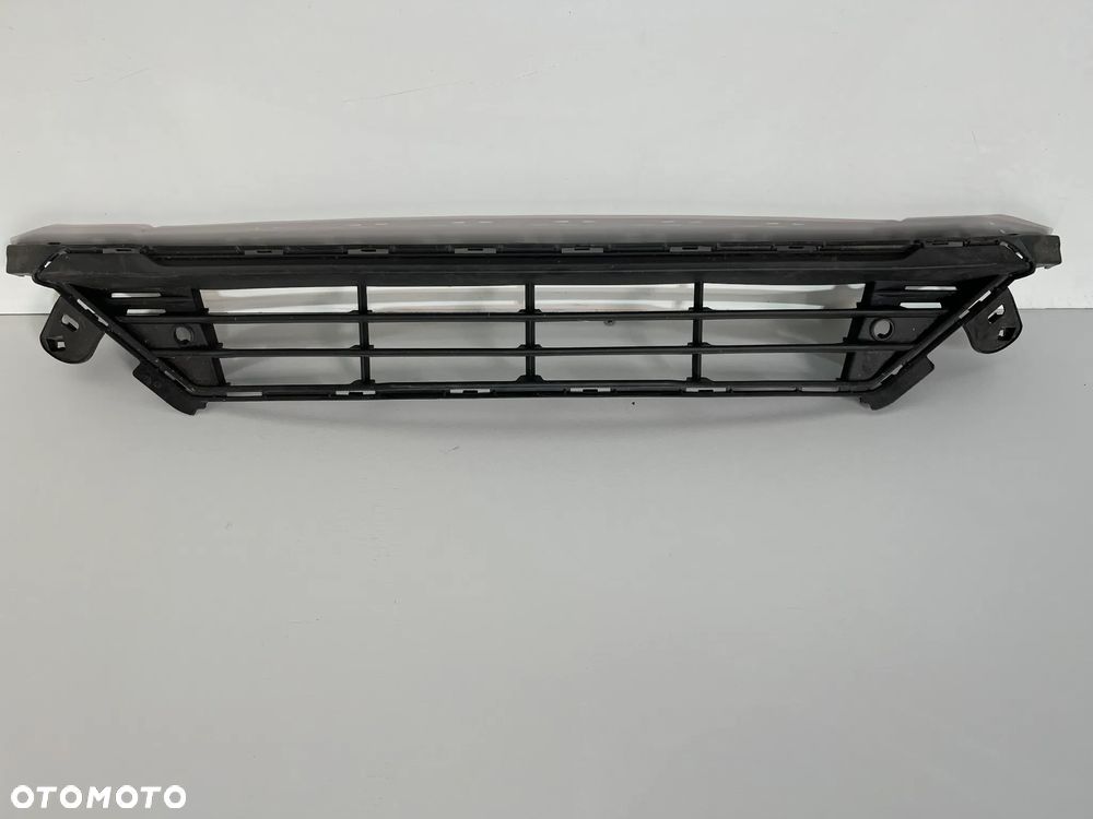 Volvo V60 S60 II Kratka Środkowa Zderzaka 31455655 - 1
