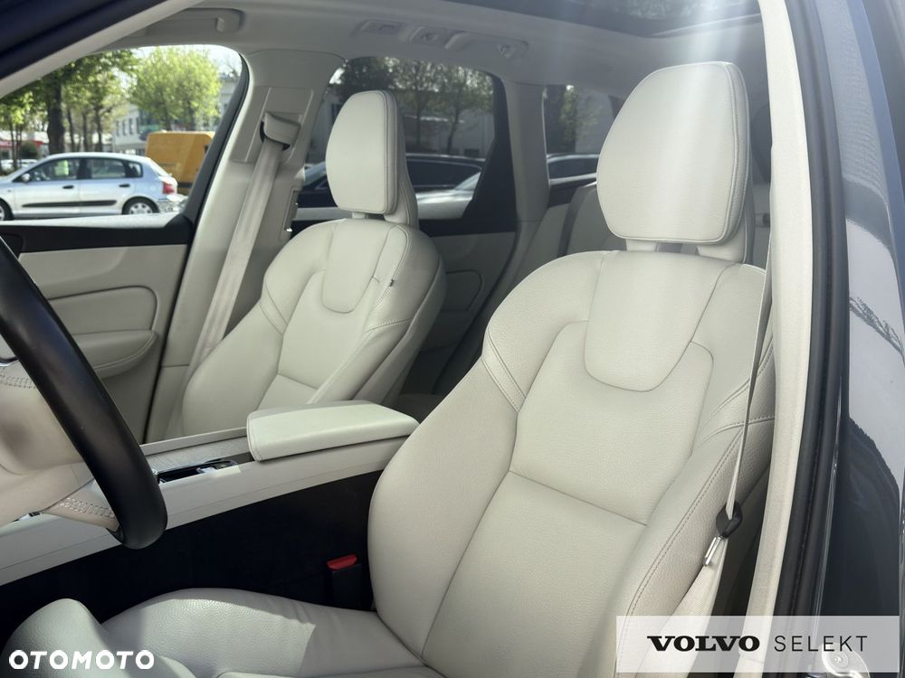Volvo XC 60 - 21