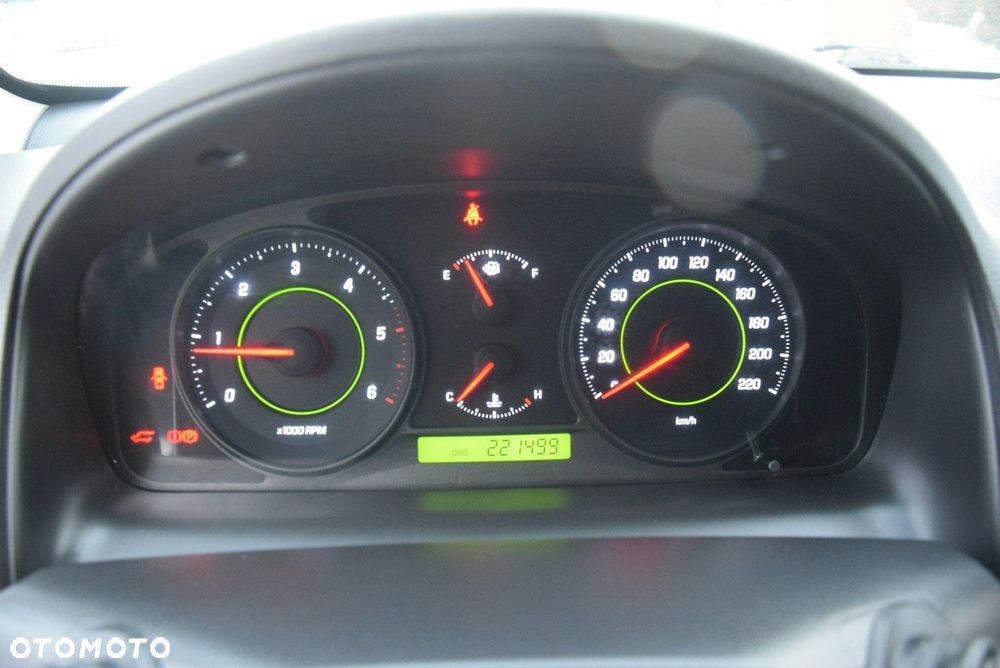 Chevrolet Captiva - 28