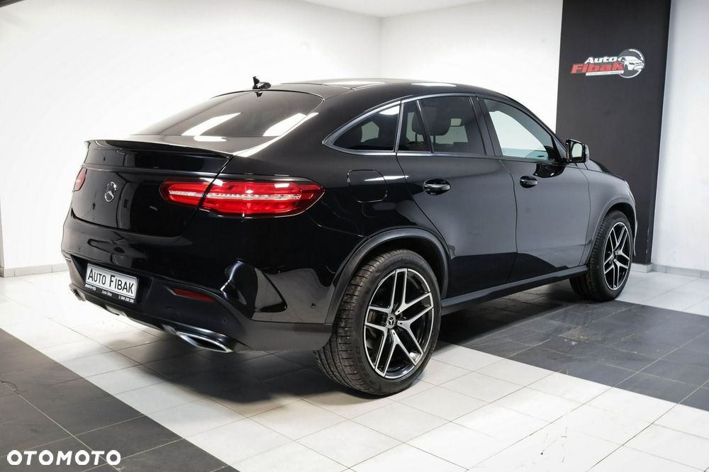 Mercedes-Benz GLE - 13