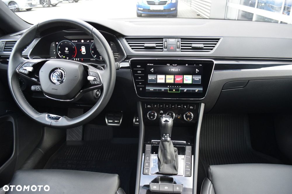 Skoda Superb 2.0 TSI L&K DSG - 12