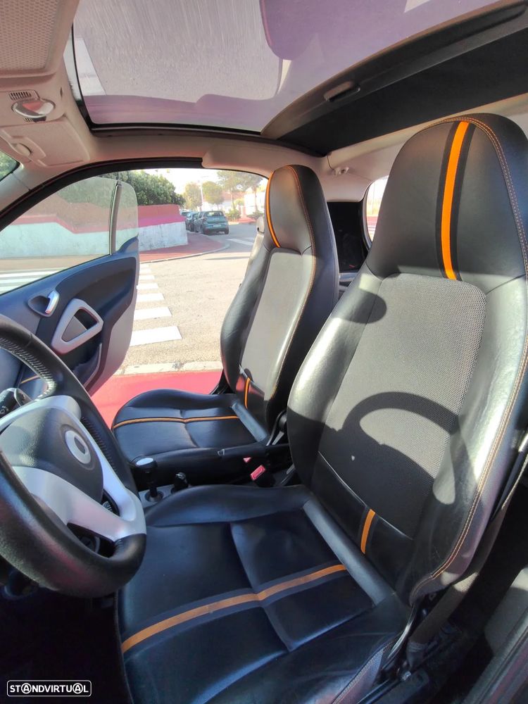 Smart ForTwo Coupé 0.8 cdi Passion 54 Softouch - 4