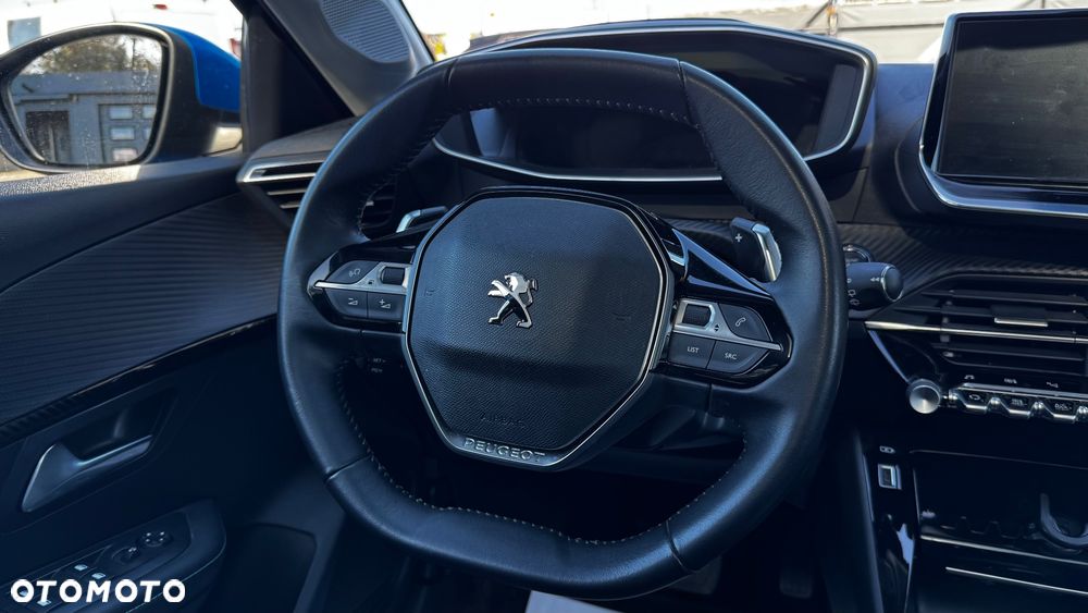 Peugeot 208 PureTech 130 EAT8 Allure - 32