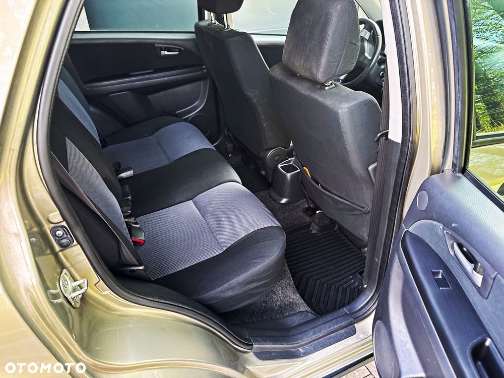 Fiat Sedici 1.6 16V 4x4 Emotion - 35