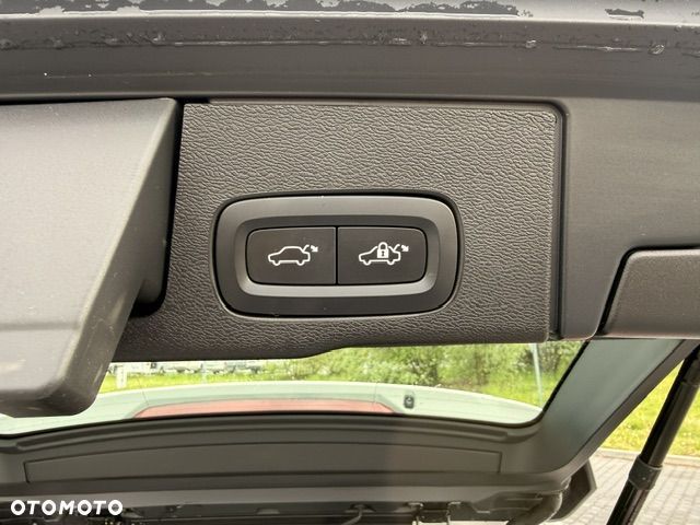 Volvo XC 60 B5 D AWD Geartronic RDesign - 17