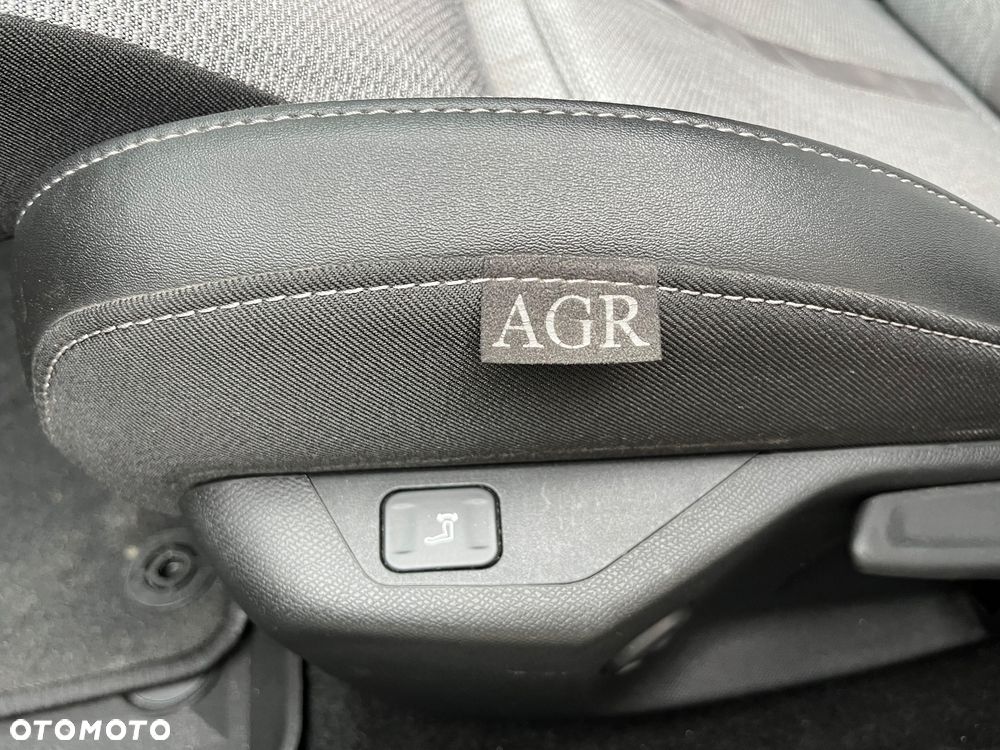 Opel Astra 1.6 T Plug-in Hybrid Business Edition - 27