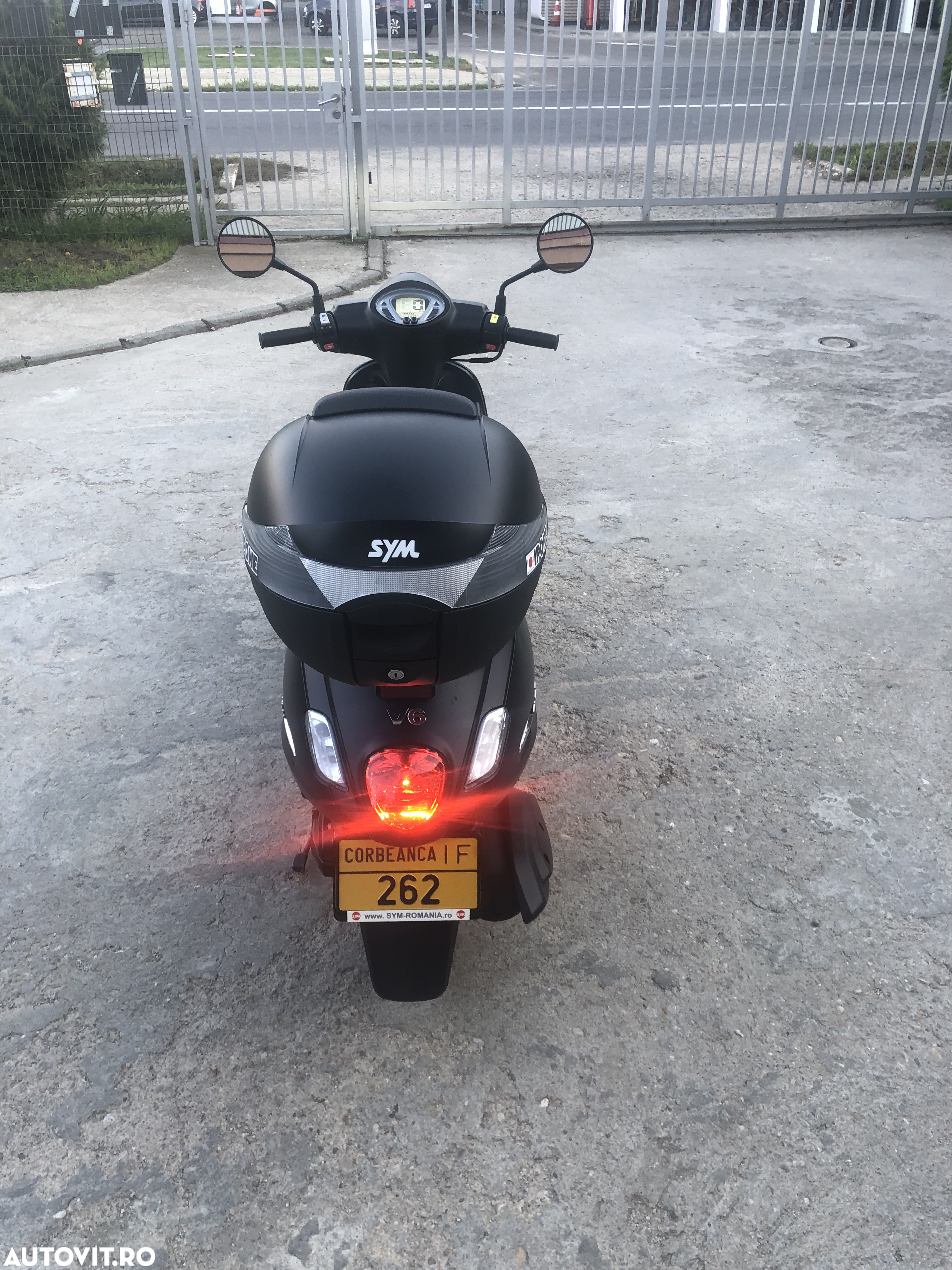 SYM Fiddle II 50 - 3
