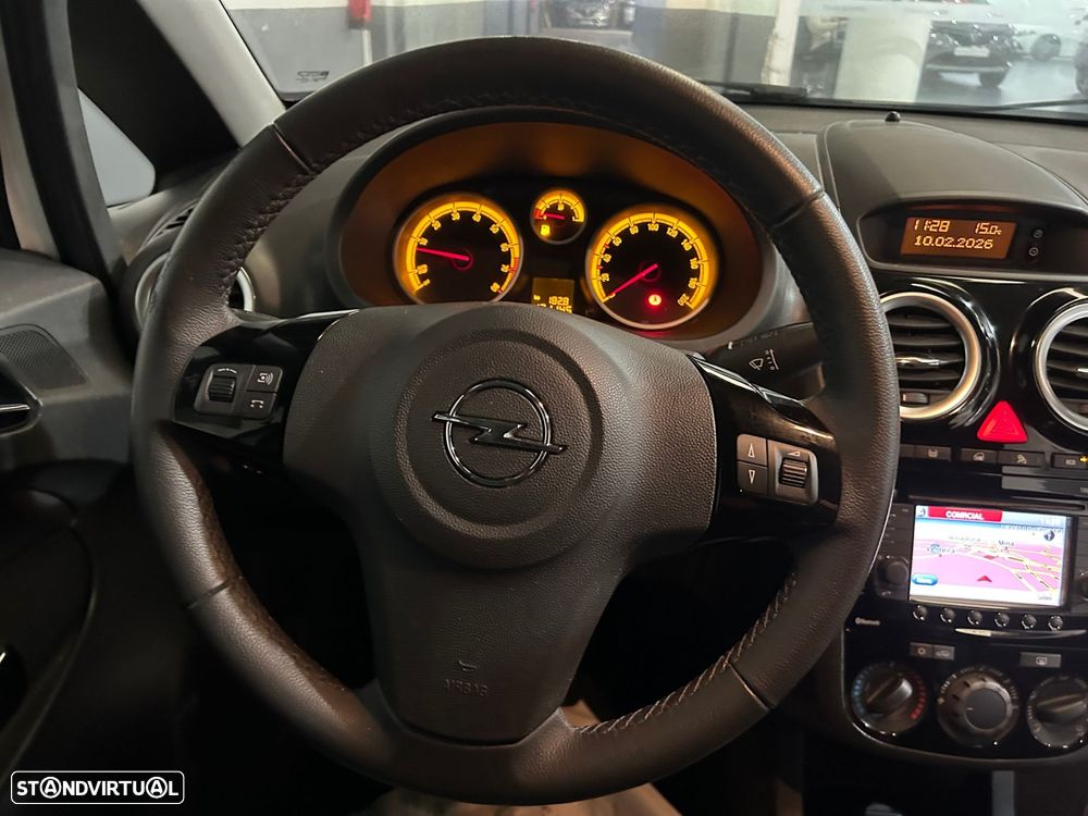 Opel Corsa 1.2 Go! - 19