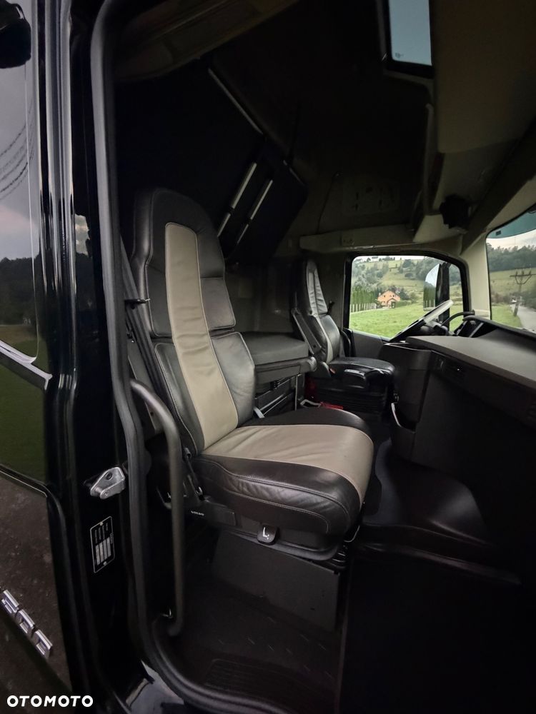 Volvo FH 500 KM FUL OPCJA HAKOWIEC HYWA 6X2 SKÓRA PERFEKCYJNY Z NIEMIEC - 19