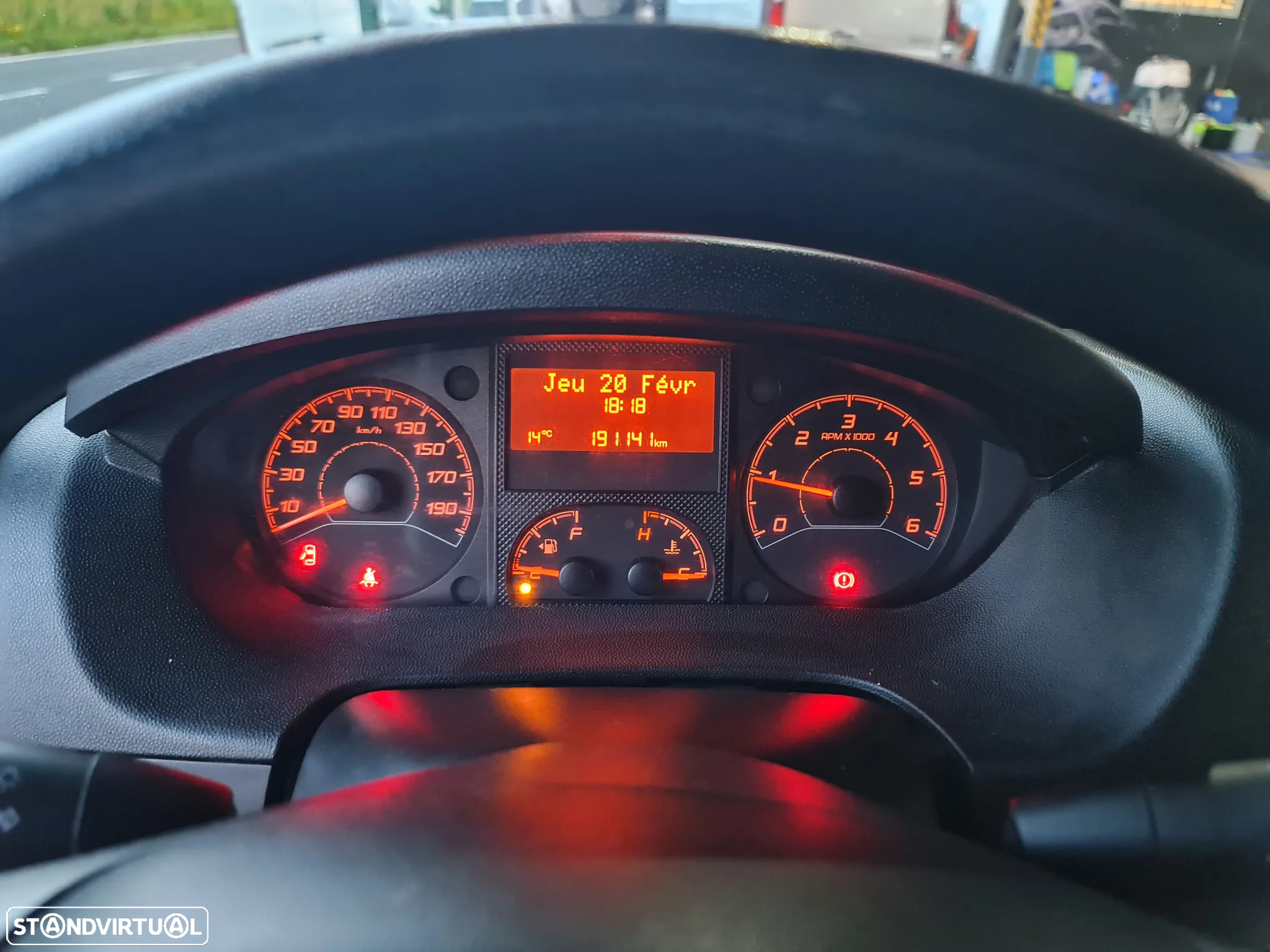 Citroën Jumper 2.0 HDI 130CV L2H2  *GPS /AC/ c/iva incluído dedutível - 23