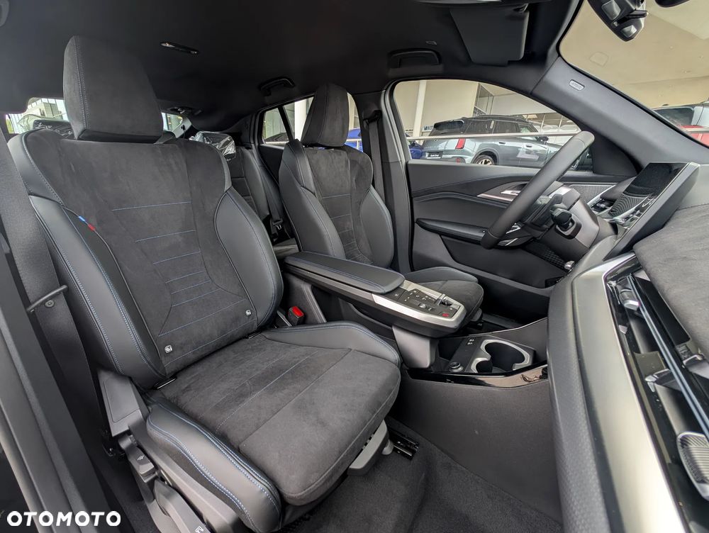 BMW X2 - 15
