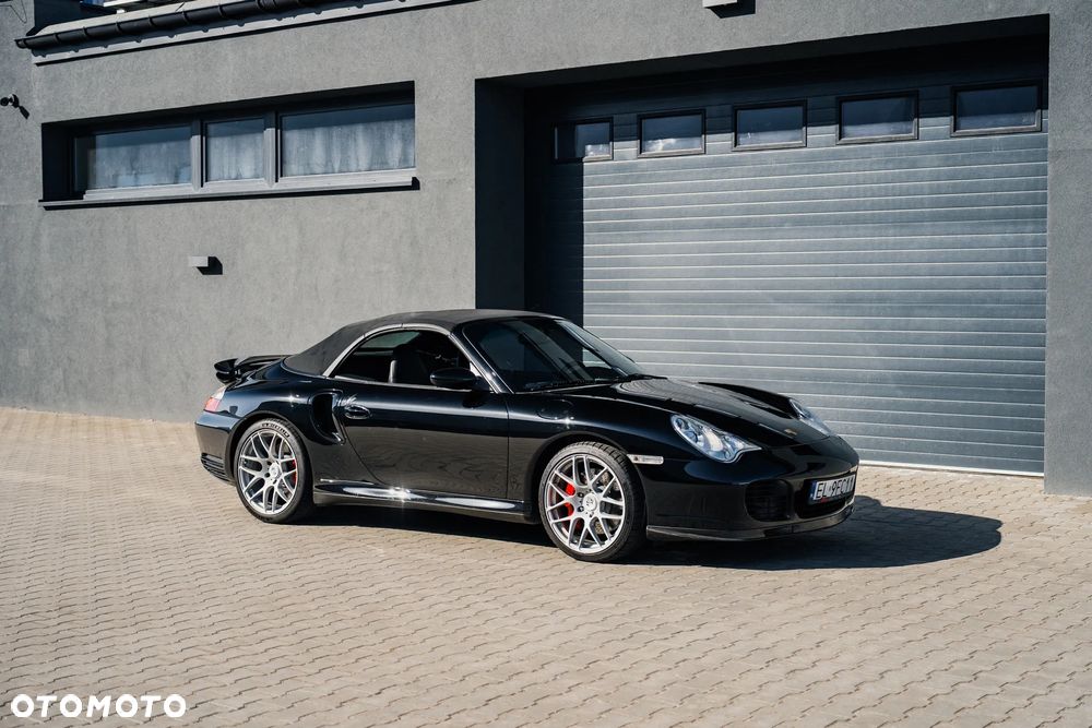 Porsche 911 - 24