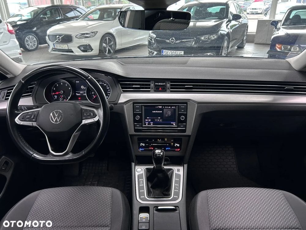 Volkswagen Passat 1.5 TSI EVO Essence - 9