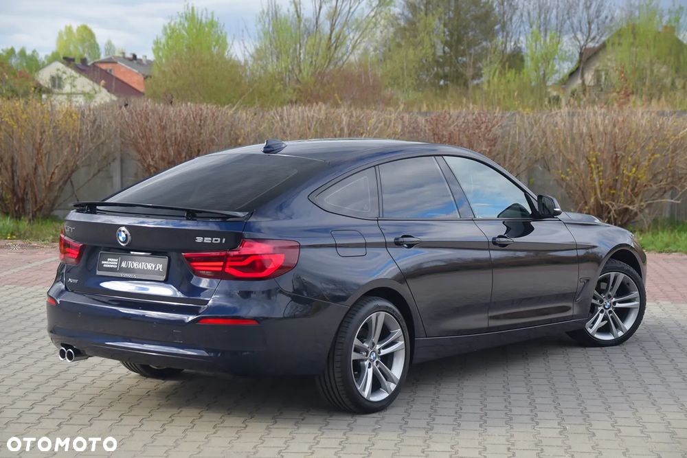 BMW 3GT 320i xDrive M Sport sport - 12