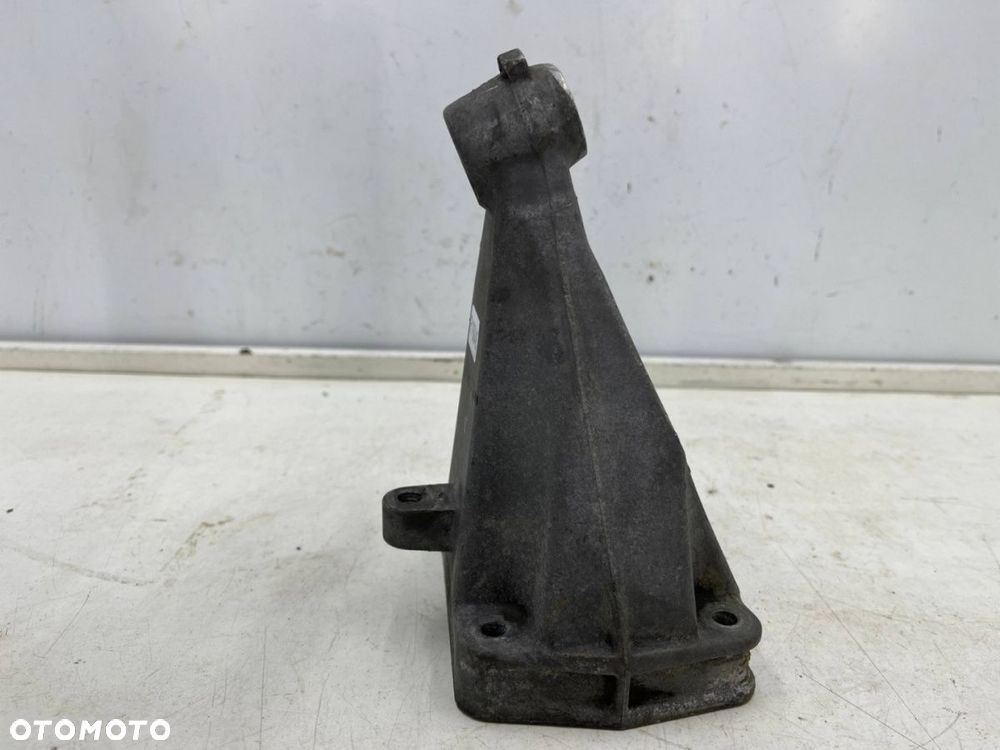 Poduszka silnika Mercedes Sprinter II W906 06-18r. 2.2 CDI diesel mocowanie łapa silnika A6462230304 - 4