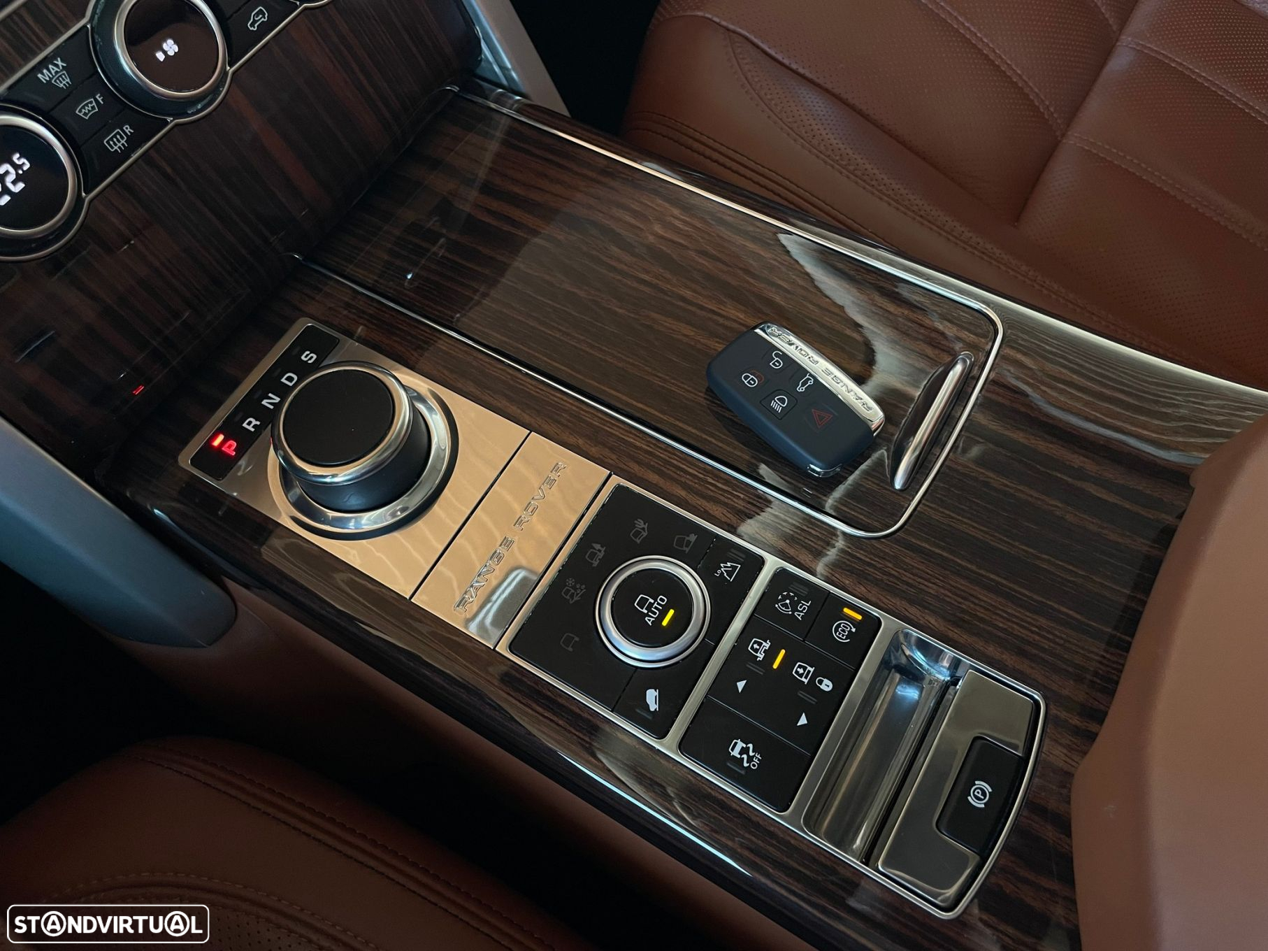 Land Rover Range Rover 3.0 TDV6 Autobiography - 28