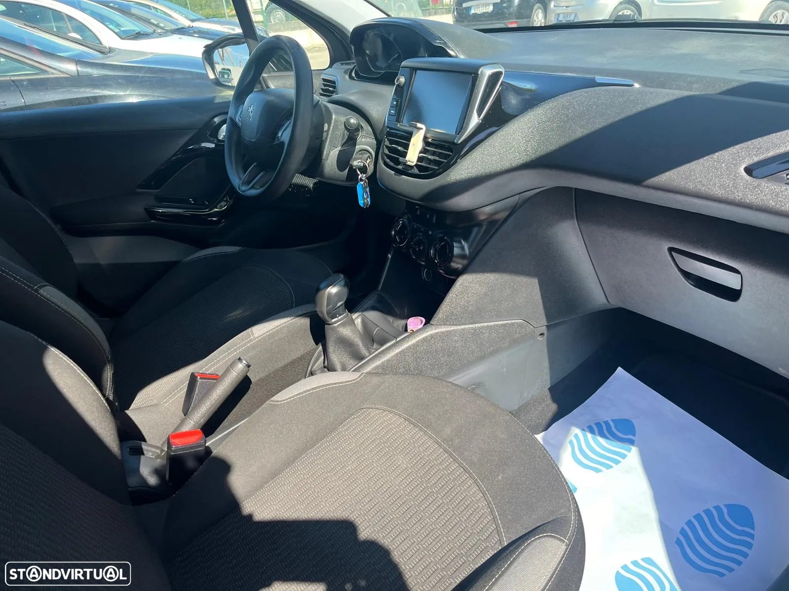 Peugeot 208 1.6 BlueHDi Active - 4