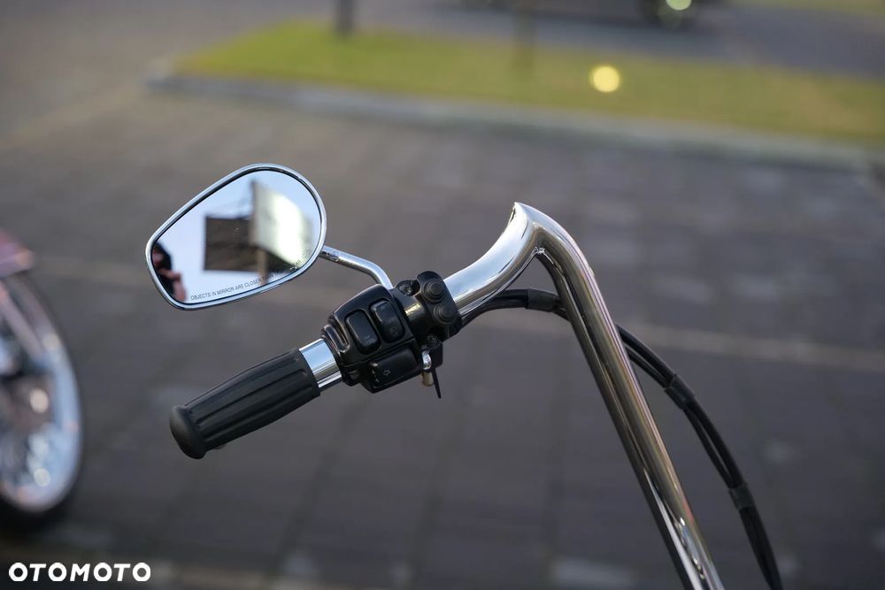 Harley-Davidson Softail Deluxe - 8