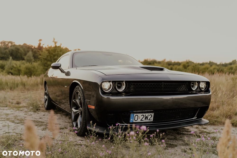 Dodge Challenger 5.7 R/T - 1