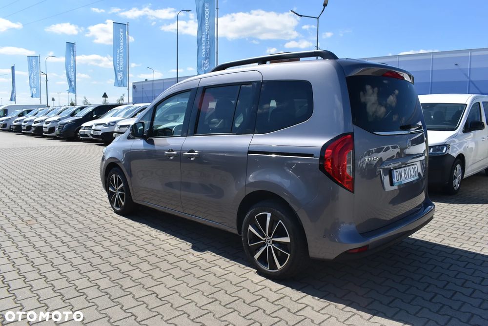 Mercedes-Benz Klasa T 180 d Progressive - 9