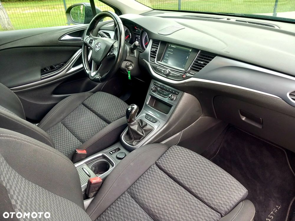 Opel Astra 1.6 D Start/Stop 120 Jahre - 26