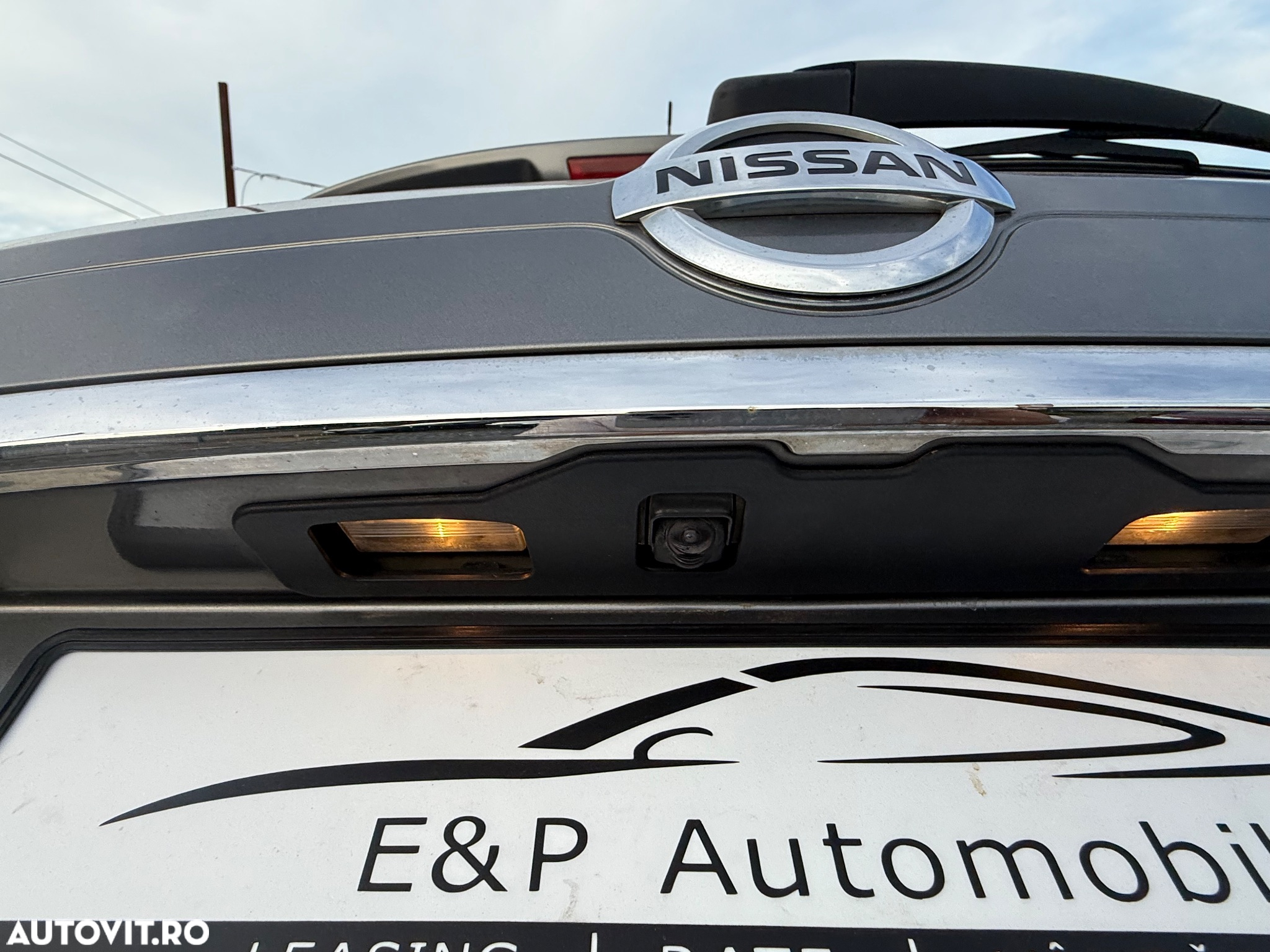 Nissan X-Trail 1.6L dCI Start/Stop Tekna - 17