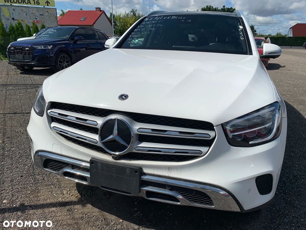 Mercedes-Benz GLC 300 4Matic 9G-TRONIC Edition Avantgarde - 2