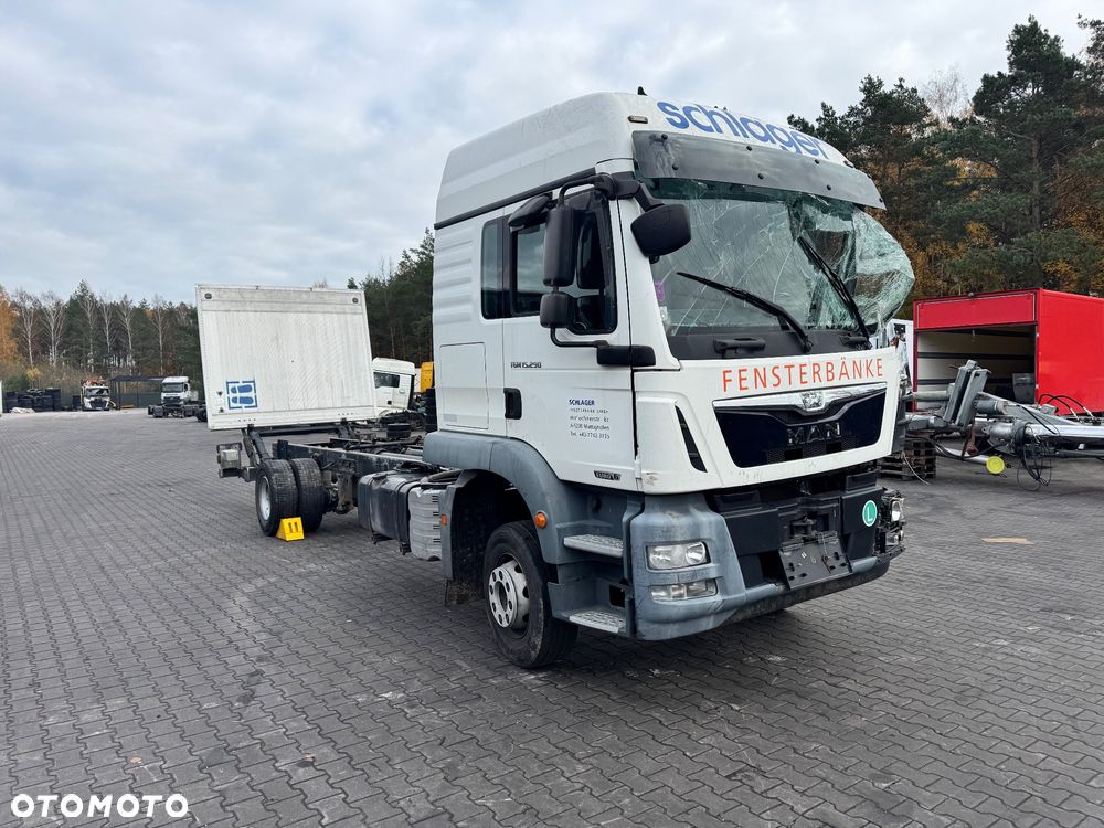 Man Tgm 15.290 Euro 6, kabina sypialna, z Niemiec