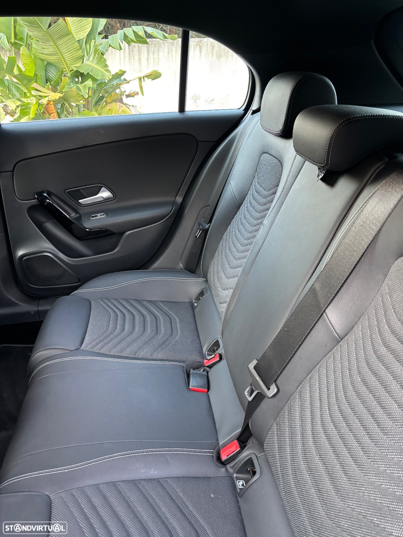 Mercedes-Benz A 160 Advanced Progressive - 14