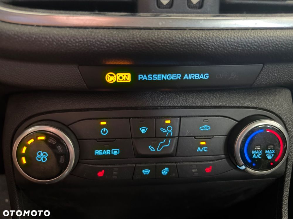 Ford Fiesta 1.1 COOL&CONNECT - 29