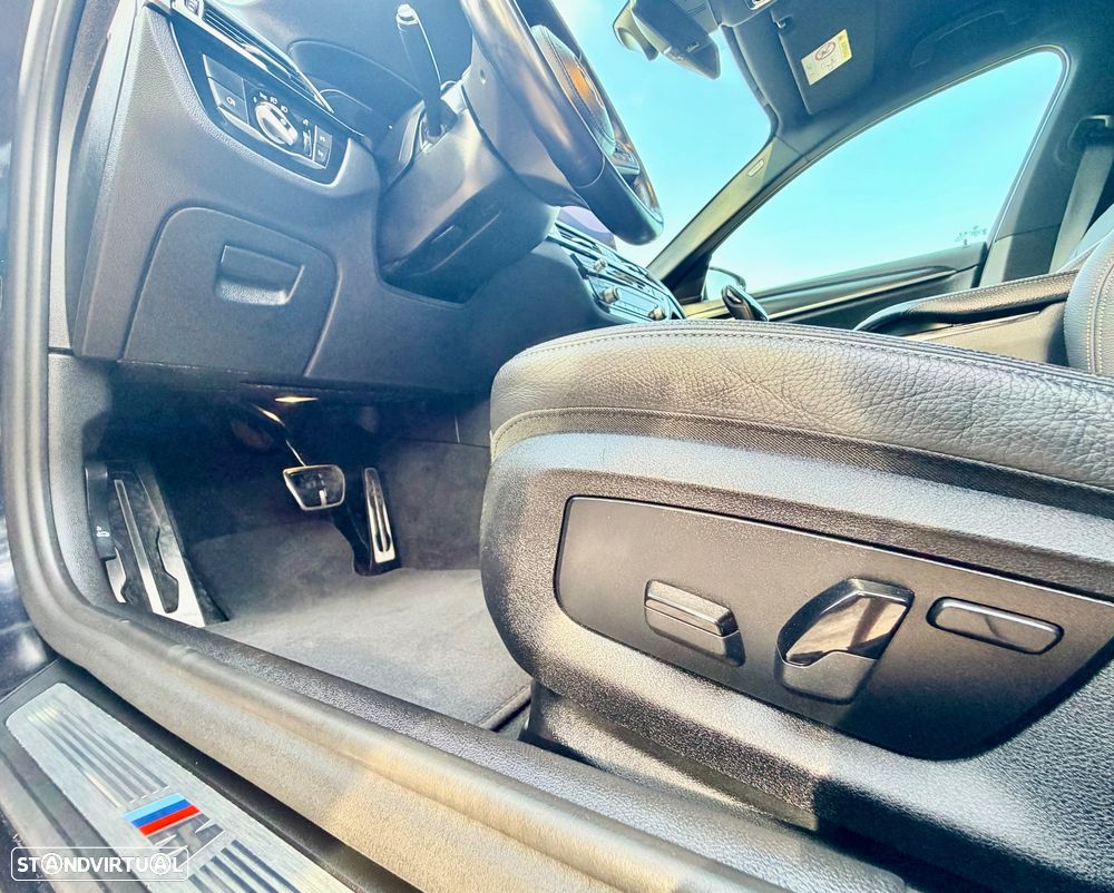BMW 530 e Pack Desportivo M - 21