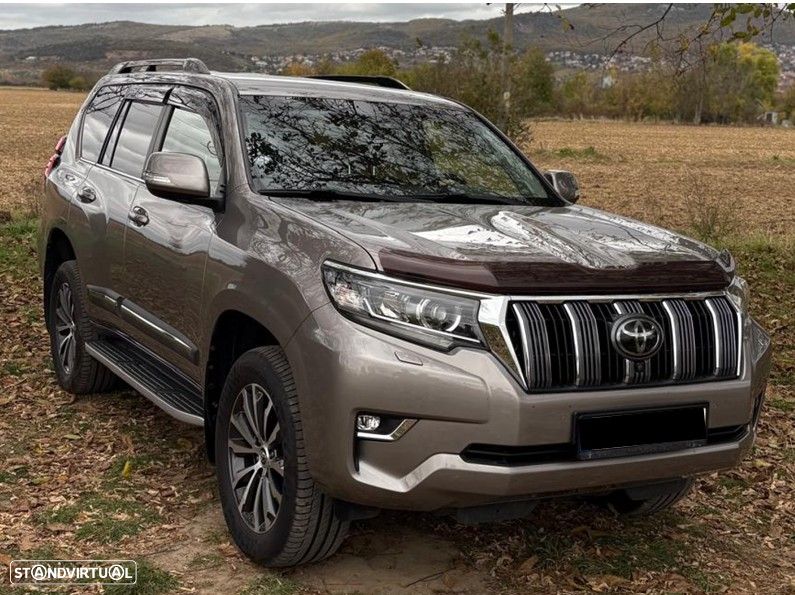 Toyota Land Cruiser 2.8 D-4D Auto Executive - 1
