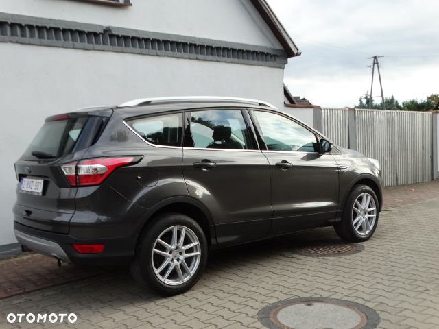 Ford Kuga - 9