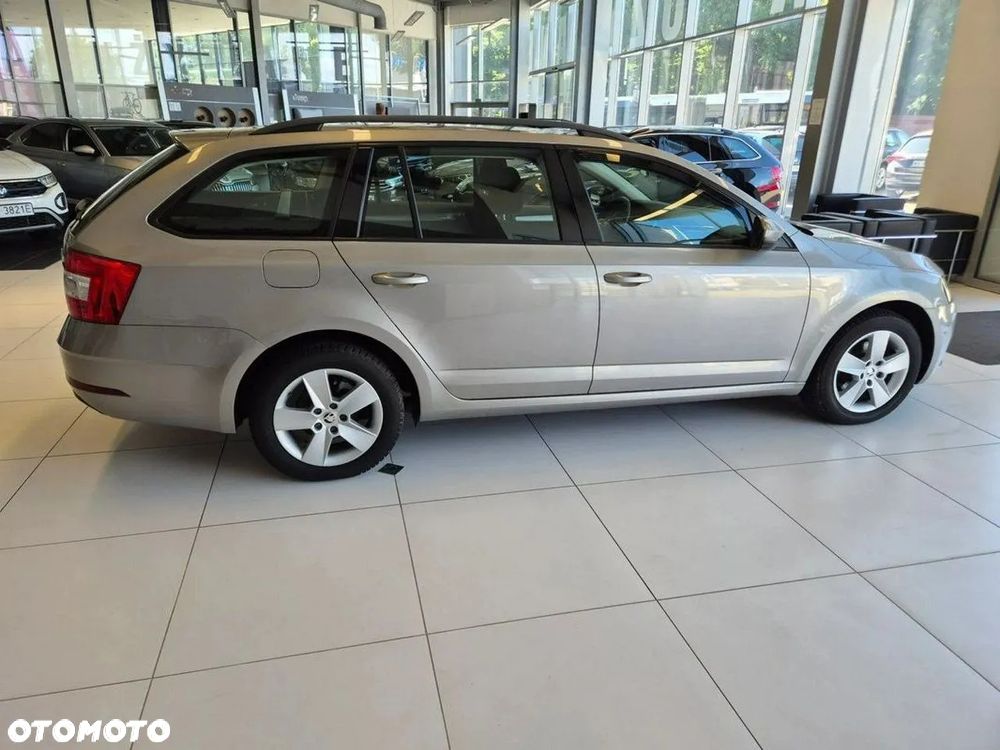 Skoda Octavia 1.5 TSI ACT Ambition DSG - 4