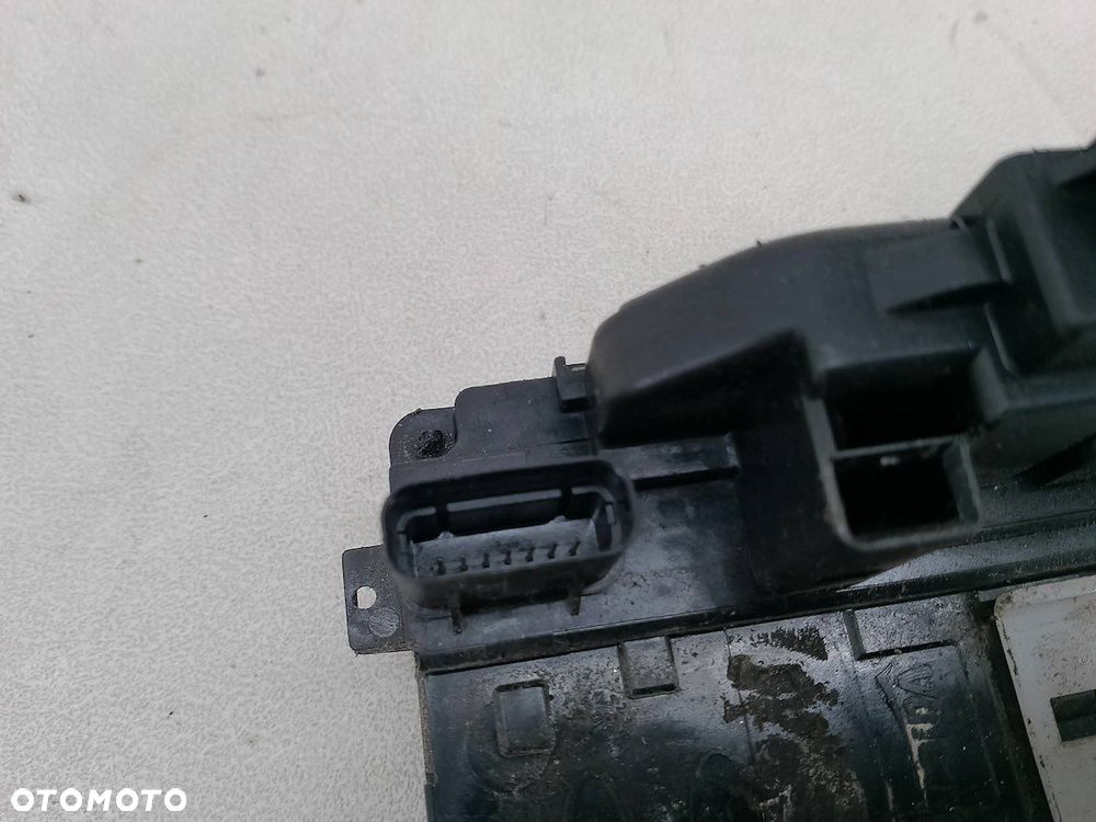ZAMEK DRZWI LEWY PRZÓD KIA CEE'D I 1.6 DOHC BENZYNA KOMBI - 3