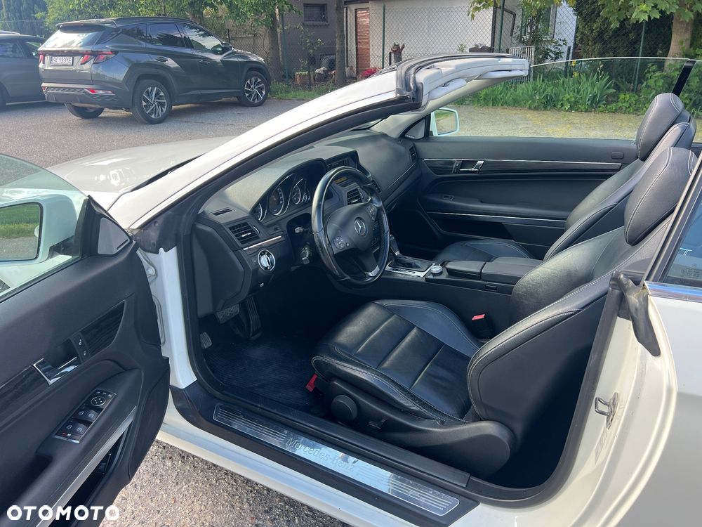 Mercedes-Benz Klasa E 250 CGI BlueEFFICIENCY Automatik Avantgarde - 25