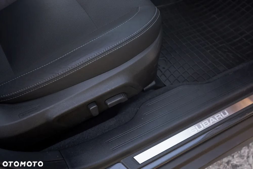 Subaru Outback 2.0 D Comfort AT - 25