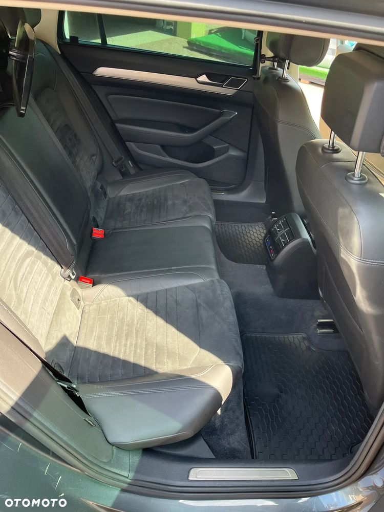 Volkswagen Passat 2.0 TDI BMT SCR Highline DSG7 - 23