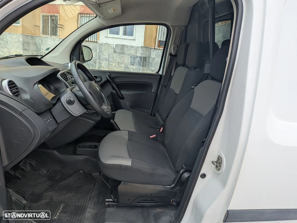Renault Kangoo Maxi 3 lugares - 4