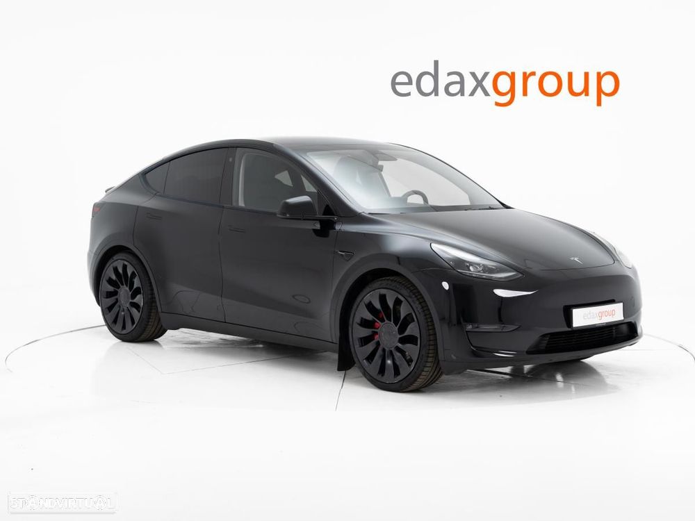 Tesla Model Y Performance Dual Motor AWD - 2