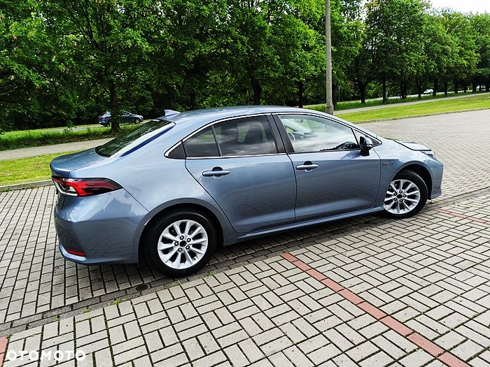 Toyota Corolla - 13