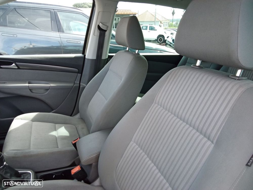 SEAT Alhambra 2.0 TDI Reference - 11