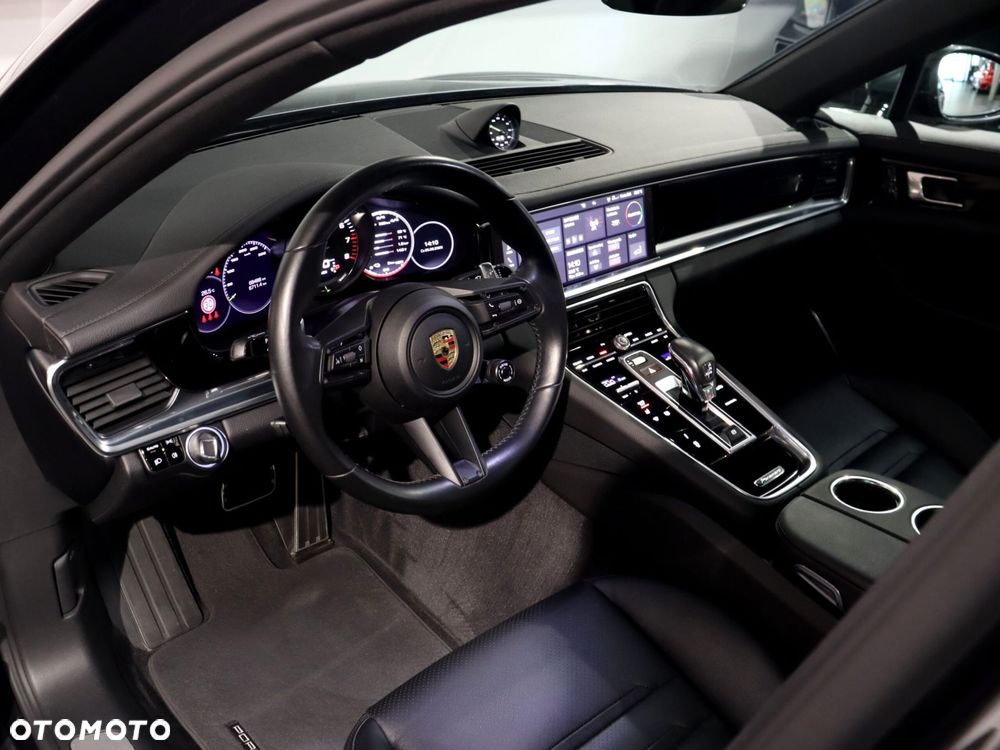Porsche Panamera 4 E-Hybrid GPF - 16
