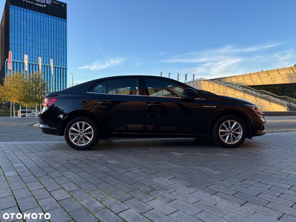 Renault Megane 1.5 Blue dCi Intens - 4