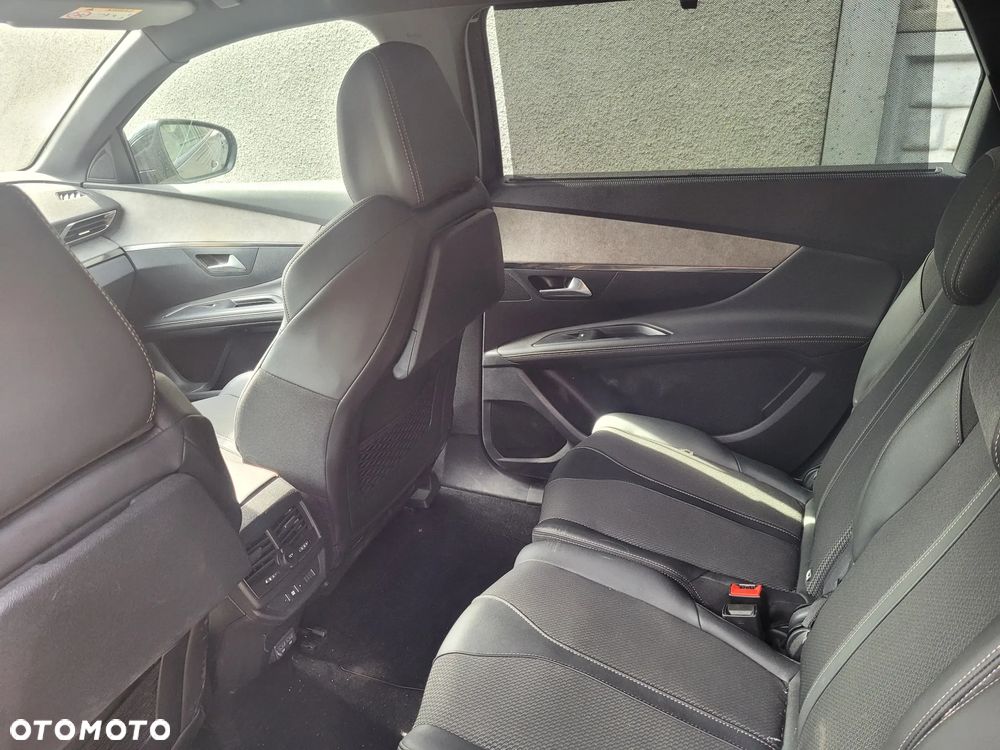 Peugeot 5008 PureTech 130 EAT8 Stop & Start GT - 7