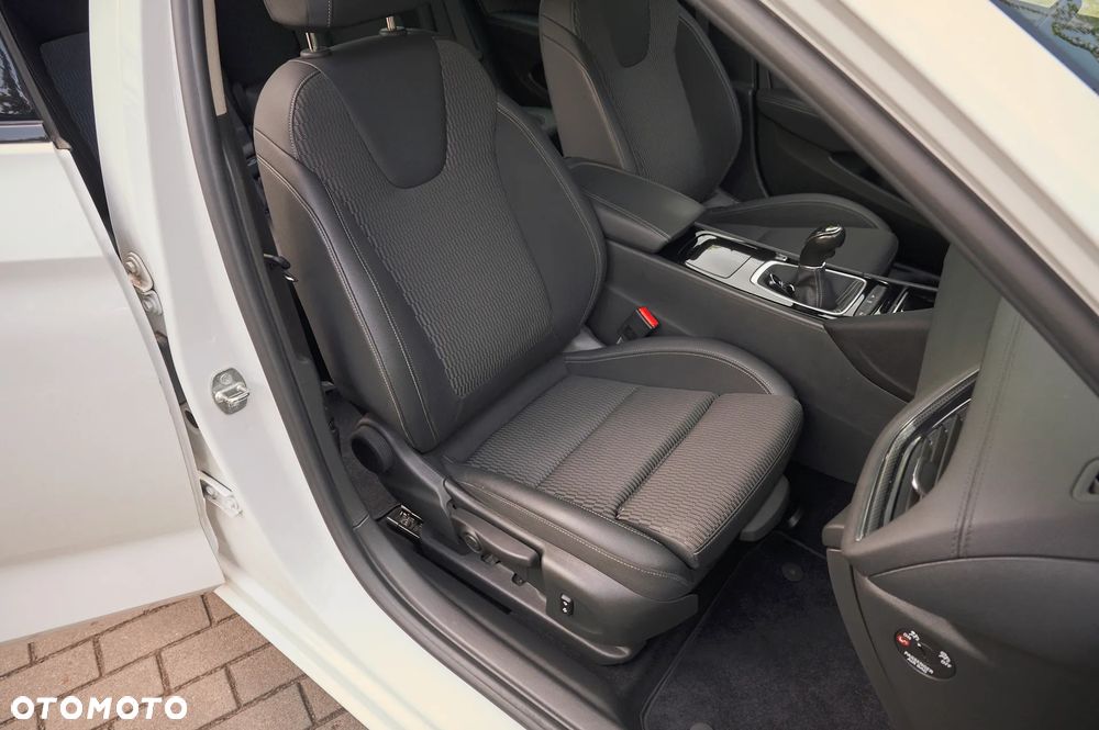Opel Insignia 2.0 CDTI Business Elegance S&S - 23