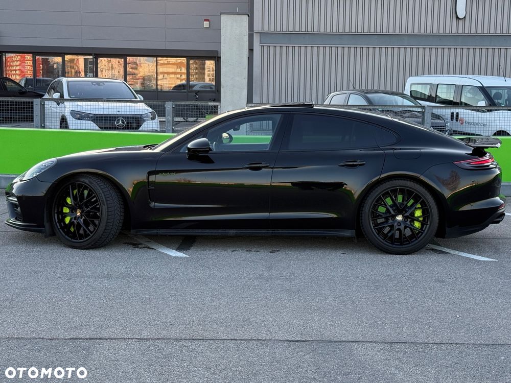 Porsche Panamera Turbo S - 5