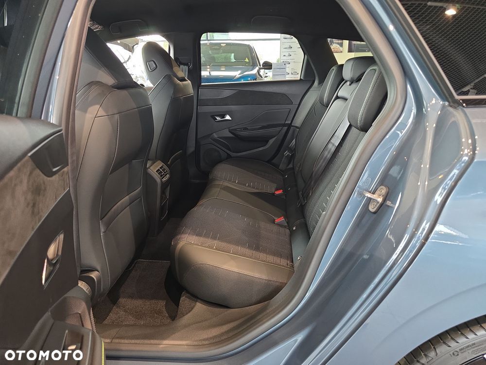 Peugeot 308 1.6 Hybrid PHEV GT E-DCS7 - 13