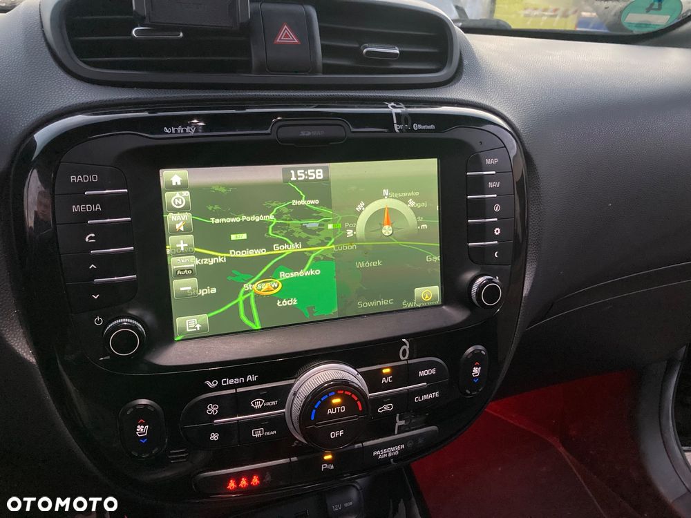 Kia Soul 1.6 CRDI Dream-Team Edition - 9