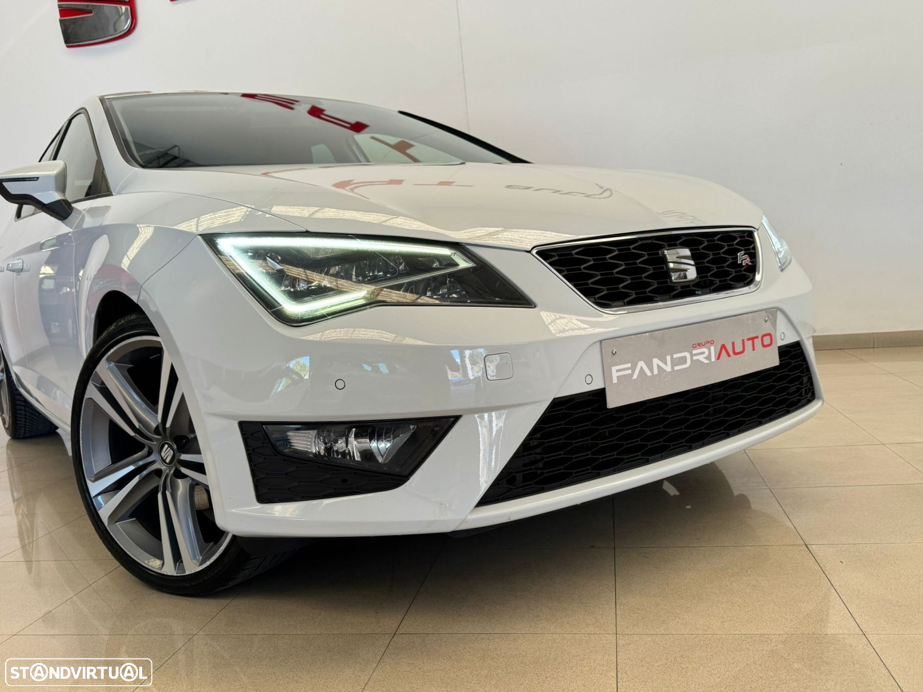 SEAT Leon 2.0 TDI FR S/S - 4